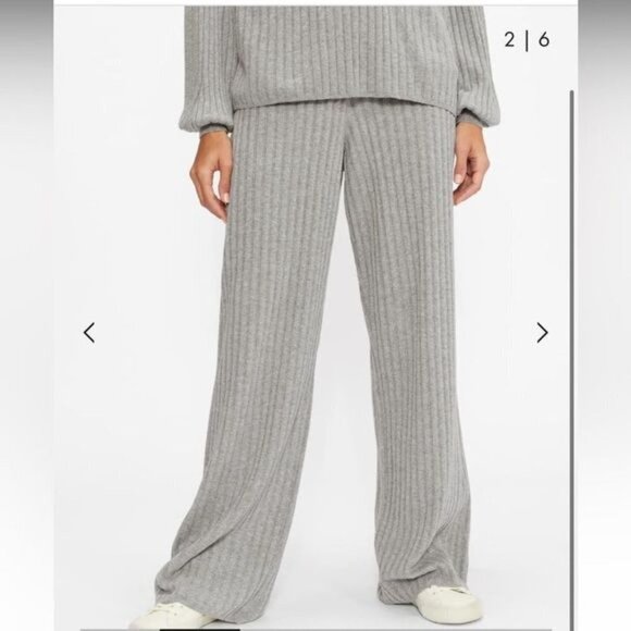 Ted baker nwot Yadira knit pants size 3
